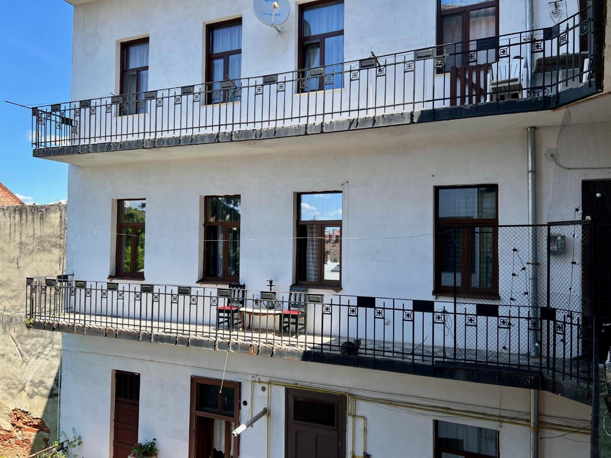 Classic Love Story In Old Cluj I Bagian luar foto